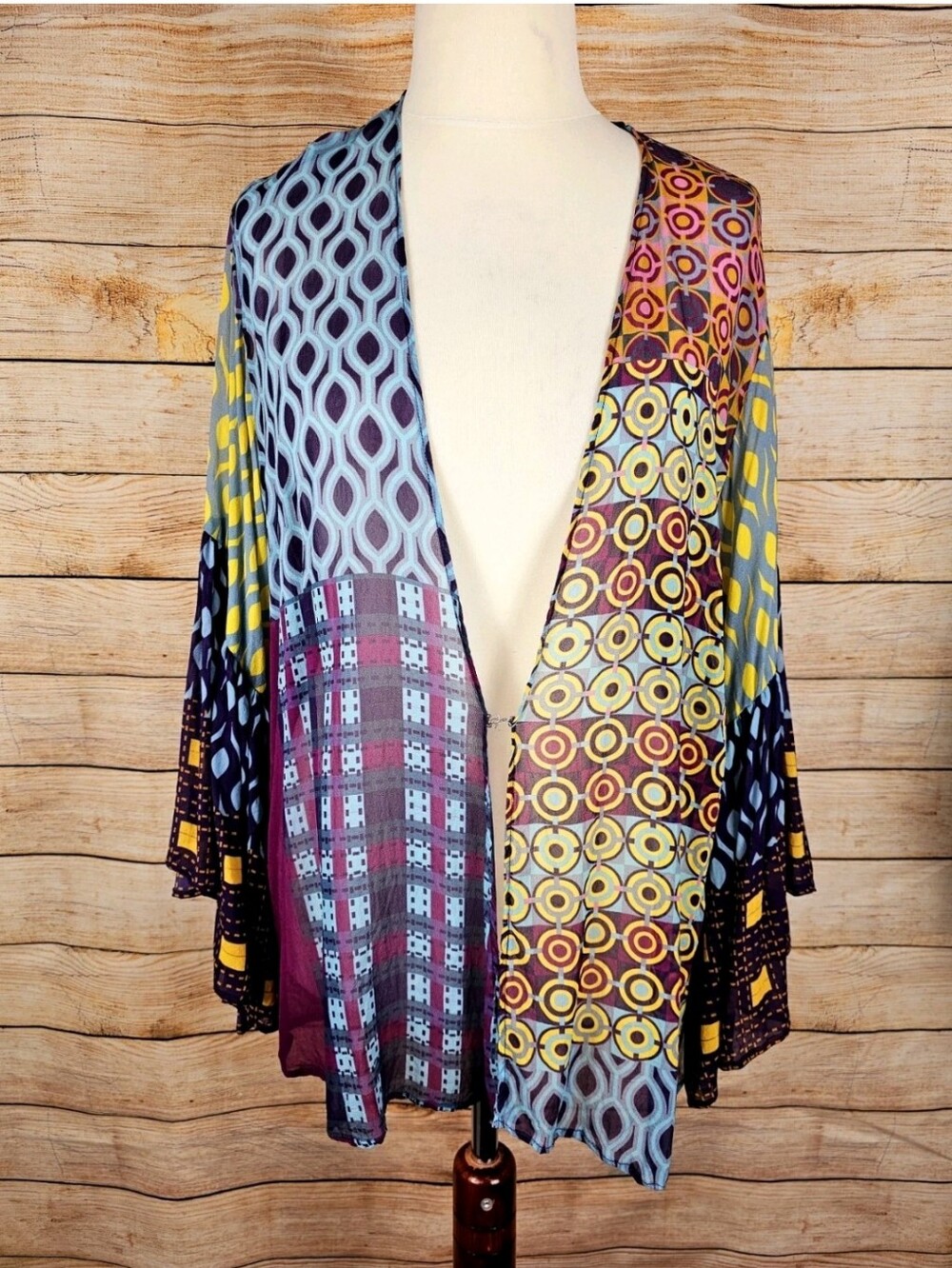 The Pyramid Collection Geometric Print Flowy Kimono Size Xlarge